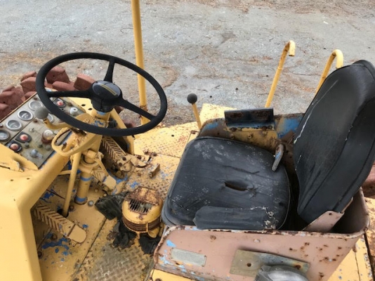 CATERPILLAR รุ่น 825 B CATERPILLAR รุ่น 825 B