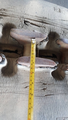 ขายแทรคยางมือสองสภาพ80\% ขนาดยาง  450x14.2x41 ข้อ เหมาะสำหรับ รถขุดขนาด6 ตัน เช่น PC60/CAT70 /SH60 สภาพสวยพร้อมใช้