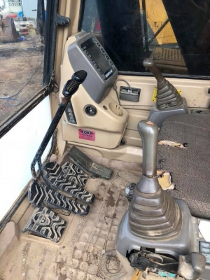 ขาย Cat312B พร้อมใช้ เอวแน่น ลายหัวเจาะ อาร์มพิเศษ เล่มทะเบียน มาลองได้ที่ลาดหลุมแก้ว ปทุมธานี ราคาต่อรอง