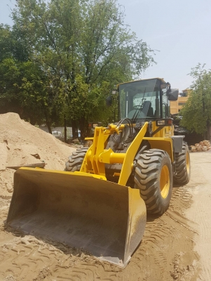 ขายรถตัก  komstsu wa100-5  รุ่นใหม่ล่าสุด สั่งตรงจากญี่ปุ่น  สภาพดีเยี่ยมพร้อมใช้งาน