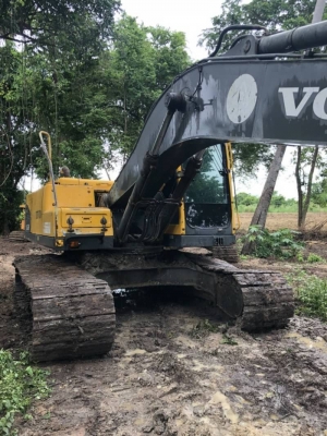 ขาย 899,000 VOLVO EC 210 BLC เครื่องดี ปั้มแรง เอวแน่น ช่วงล่างเต็ม ไฟฟ้าครบ อินวอยทร์ รถพร้อมใช้งาน