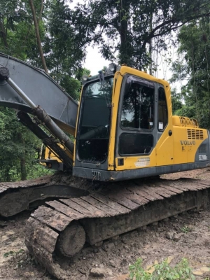 ขาย 899,000 VOLVO EC 210 BLC เครื่องดี ปั้มแรง เอวแน่น ช่วงล่างเต็ม ไฟฟ้าครบ อินวอยทร์ รถพร้อมใช้งาน