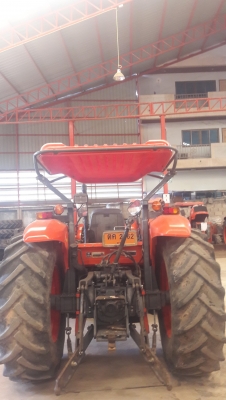 รถแทรกเตอร์มือสอง