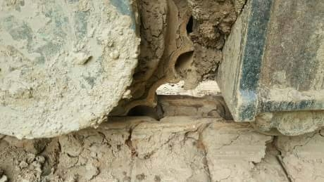 ขายคู่ Sk 200-6 YN 10 SK 200 -6 YN 08 เอกสารเล่มทะเบียนทั้งสองคันขายคู่ราคา 2000000 ต่อรองรถนครปฐม