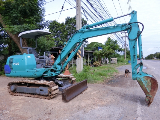 KOMATSU 30-7 ขนาดPC-30 <มีVDOให้ชม>รถเก่านอกมีเอกสารอินวอย☎️ติดต่อ 085-5632278 <ราคาต่อรองได้> KOMATSU 30-7 ขนาดPC-30 <มีVDOให้ชม>รถเก่านอกมีเอกสารอินวอย☎️ติดต่อ 085-5632278 <ราคาต่อรองได้>