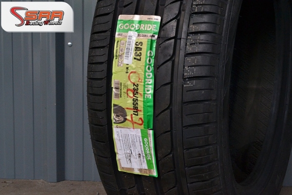 GOODRIDE SA37 235/55R17 ราคาเส้นละ 2,250 บาท