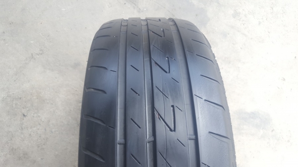 ขายยาง195/55/15 ปี 0814 BRIDGESTONE EP200 4 เส้น