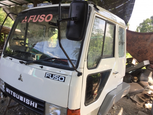 ขาย หัวสิบล้อ ( MITUBISHI. เฉินหลง สีใหม่.  ) เบาะภายในใหม่ อุปกรณ์ครบ