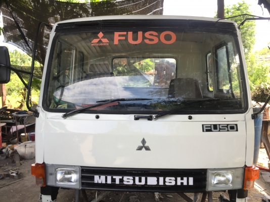 ขาย หัวสิบล้อ ( MITUBISHI. เฉินหลง สีใหม่.  ) เบาะภายในใหม่ อุปกรณ์ครบ