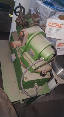 ขายครับขาย เครื่องลับคมดอกสว่าน เอ็นมิล สภาพตามรูป 25000 บาท 0814583376