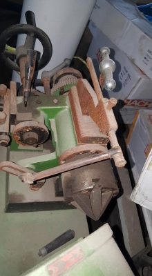 ขายครับขาย เครื่องลับคมดอกสว่าน เอ็นมิล สภาพตามรูป 25000 บาท 0814583376