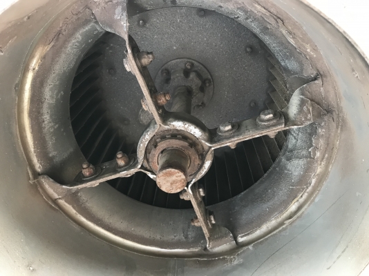 ขายพัดลมโบวเวอร์ดูด-เป่าอากาศ Kruger 2HP. 380V โครงสร้างแข็งแรง สภาพสวยใหม่มาก หมุนนิ่ม ลมแรง พร้อมใช้งาน