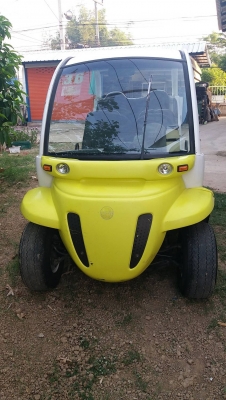 รถกอล์ฟน้ำมัน