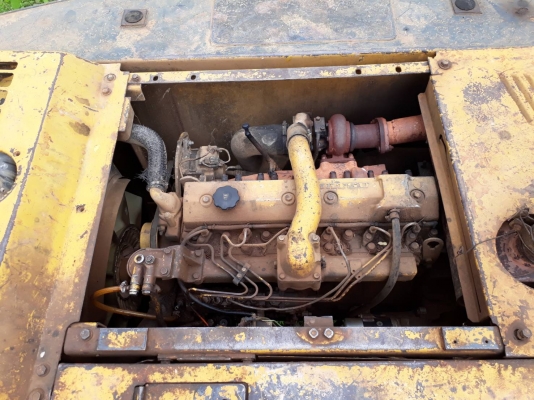 รถขุด KOMATSU PC200-5