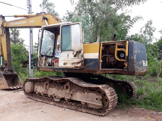 รถขุด KOMATSU PC200-5