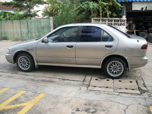 Nissan SUNNY ปี 1997 Nissan SUNNY ปี 1997