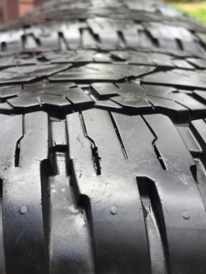 ยาง Bridgestone 265 65 17 ปี17 ดอกเต็ม ใช้ยาว ราคาไม่แพง