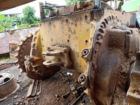 แยกขายอะใหล่ KOMATSU D50A-15