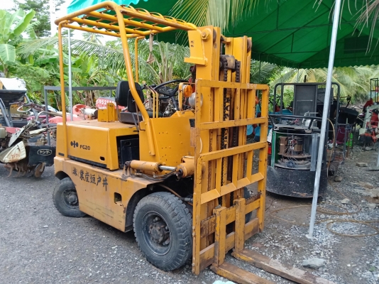 โฟล์คลิฟ โคมัตสึเบนซิล 2 ตัน รถนอกพร้อมใช้