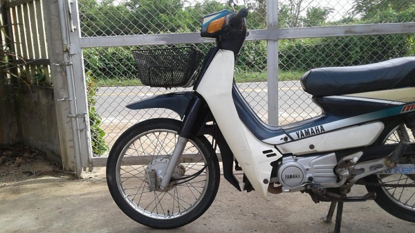 ขาย Yamaha Mate100 เล่มพร้อมชุดโอนลอยเครื่องเดิมแห้งสีเดิมโรงงาน ภาษีขาดเกิน ขาย 3900 B. ขาย Yamaha Mate100 เล่มพร้อมชุดโอนลอยเครื่องเดิมแห้งสีเดิมโรงงาน ภาษีขาดเกิน ขาย 3900 B.