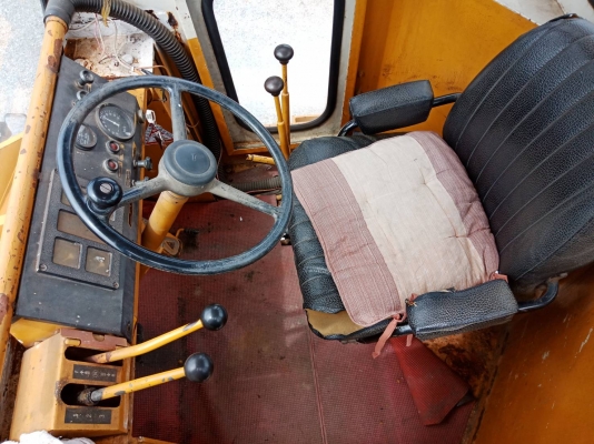 รถญี่ปุ่นเกรดA ขายถูก KOMATSU 510 กรองเดี่ยว ซีเรียลสูง นำเข้าจากญี่ปุ่น โทร.090-986-2521 อ๊อบ