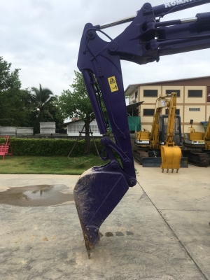 PC75UU-2E ตัวเลขรถ: 6860