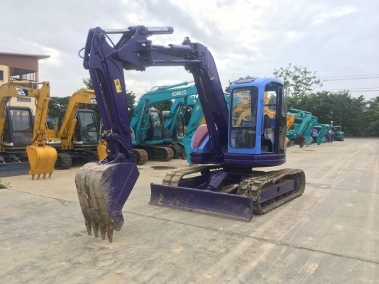 PC75UU-2E ตัวเลขรถ: 6860