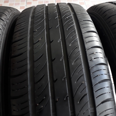 ขายยาง DUNLOP T1 195-60-15 ปี16 สวยๆ 1ชุด