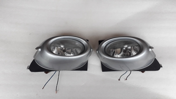 ไฟตัดหมอก HONDA Stream แท้ มือสองจากญี่ปุ่น