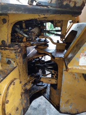 ขายรถตักล้อยาง KOMATSU WA100-1 สภาพสวยพร้อมใช้ สนใจโทร 081-970-1072