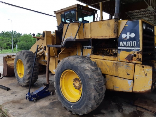 ขายรถตักล้อยาง KOMATSU WA100-1 สภาพสวยพร้อมใช้ สนใจโทร 081-970-1072