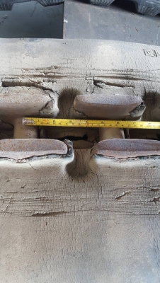 ขายแทรคยางมือสองสภาพ80\% ขนาดยาง 450x14.2x41 ข้อ เหมาะสำหรับ รถขุดขนาด6 ตัน เช่น PC60/CAT70 /SH60 สภาพสวยพร้อมใช้ ขายแทรคยางมือสองสภาพ80\% ขนาดยาง 450x14.2x41 ข้อ เหมาะสำหรับ รถขุดขนาด6 ตัน เช่น PC60/CAT70 /SH60 สภาพสวยพร้อมใช้