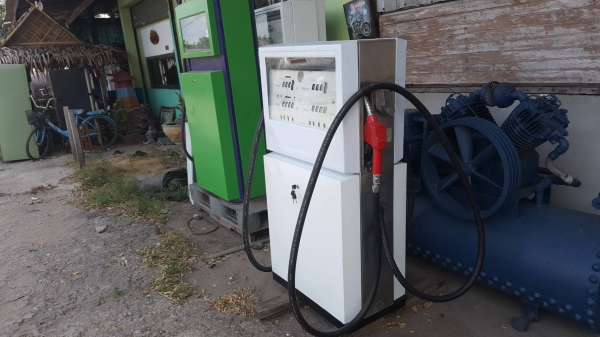 ตู้จ่ายน้ำมัน แบบ สองมือจ่าย แมคคานิค ตู้จ่ายน้ำมัน แบบ สองมือจ่าย แมคคานิค