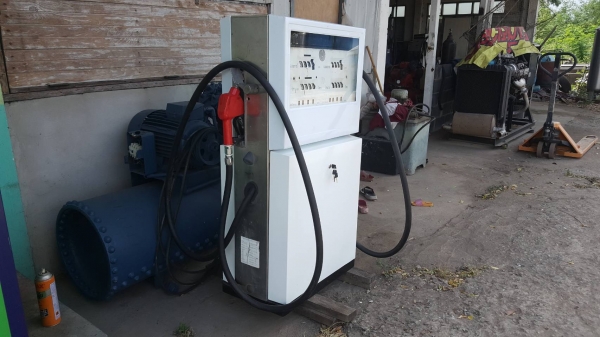 ตู้จ่ายน้ำมัน แบบ สองมือจ่าย แมคคานิค ตู้จ่ายน้ำมัน แบบ สองมือจ่าย แมคคานิค