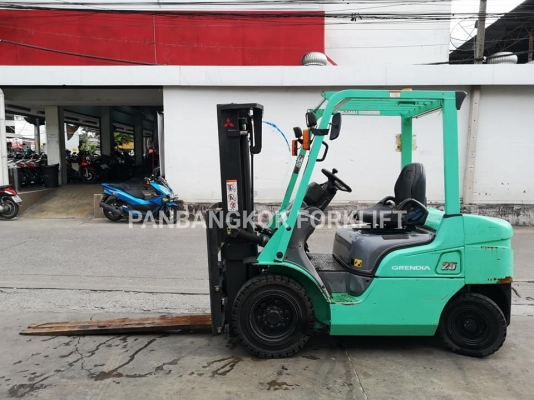 โฟล์คลิฟท์มิตซูแกรนเดีย ดีเซล2.5ตัน เกรดA รถปี2013 ใช้งานมาเพียง3840ชั่วโมง
