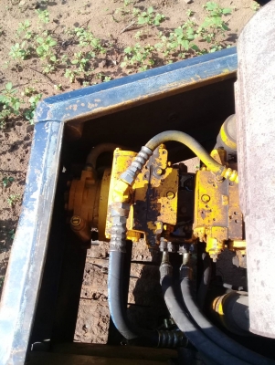 รถขุด KOMATSU PC60-5