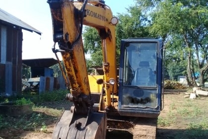 รถขุด KOMATSU PC60-5