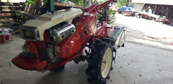 รถพรวนดิน 7 แรง เบนซิน ใบตีดิน 80 \% รถพรวนดิน 7 แรง เบนซิน ใบตีดิน 80 \%