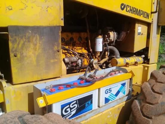 รถเกรด Champion 710 A