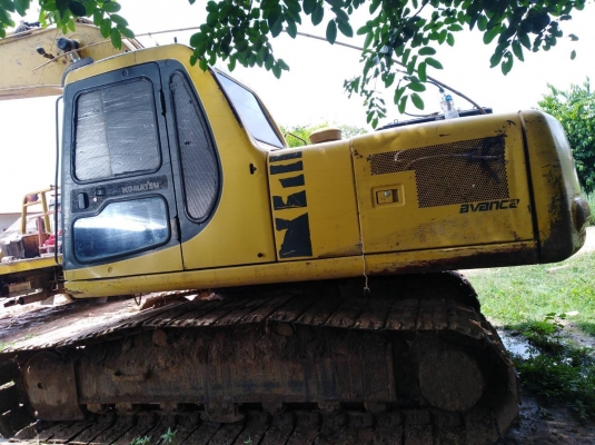 ขายด่วนแบคโฮ KOMATSU PC 200-6 ขายด่วนแบคโฮ KOMATSU PC 200-6