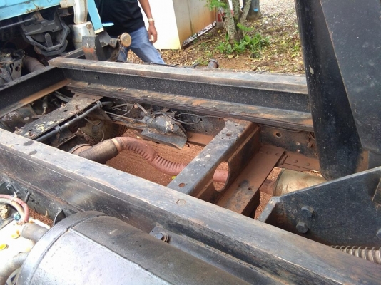 ขาย6ล้อ ISUZU NKR110 แรง กะบะต่อมาใหม่ 2 ปีที่แล้วใช้ได้หน่อยเดียวช่วงล่าง F หน้าหลังยาง 8.25 สภาพสว