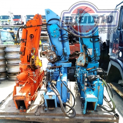 เครน TADANO Super Z 300 ท้อง V รุ่นใหม่