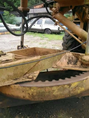 ขายรถเกรด KOMATSU GD376H ราคา 300000
