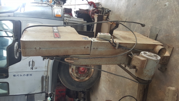 เครื่องเลื่อยไม้สายพาน เครื่องเลื่อยไม้สายพาน