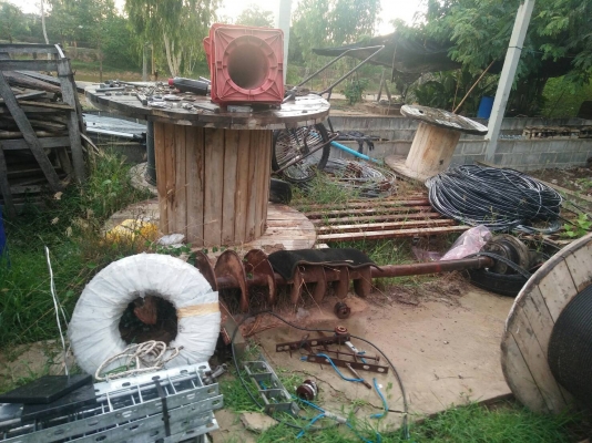 ขายเครนพับ3ตันพร้อมชุดหัวเจาะสว่านให้ด้วย สภาพสวยพร้อมใช้ ติดต่อคุณอ๊อฟ พิจิตร 086-737-9991 ขายเครนพับ3ตันพร้อมชุดหัวเจาะสว่านให้ด้วย สภาพสวยพร้อมใช้ ติดต่อคุณอ๊อฟ พิจิตร 086-737-9991