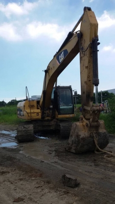 รถแบคโฮ CAT 320D