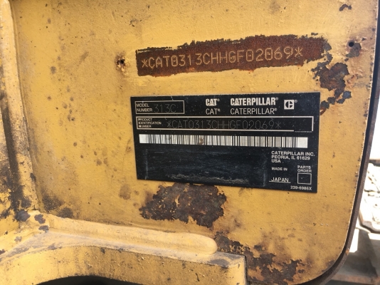 Caterpillar 313CCR 2484ชั่วโมง นำเข้าจากญี่ปุ่น โทร. 080-6565422 (หนิง)