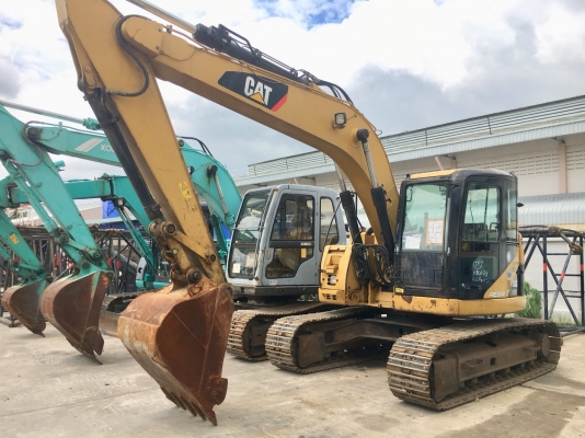 Caterpillar 313CCR 2484ชั่วโมง นำเข้าจากญี่ปุ่น โทร. 080-6565422 (หนิง)