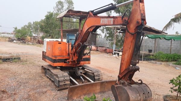 KUBOTA KH 15เท่า35 เก่าญี่ปุ่น อินวอย.เดิมๆครับ..เชิญครับ135,000ราคาสุดท้าย