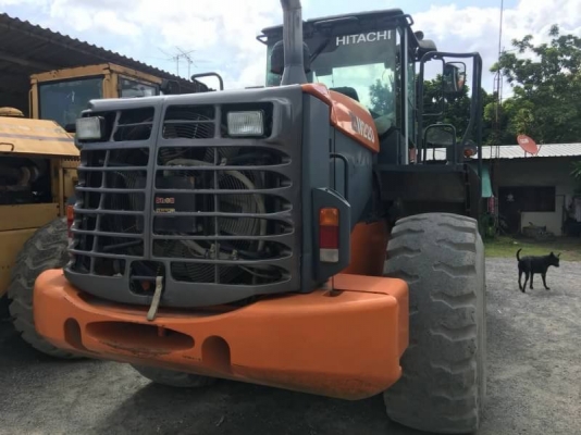 ขาย 2,500,000 รถตักล้อยาง HITACHI ZW 220 เอกสารเล่มทะเบียน รถสวยเหมือนใหม่ เอกสารพร้อมโอน รถอยู่ สระบุรี 090-772-3710 090-772-3708